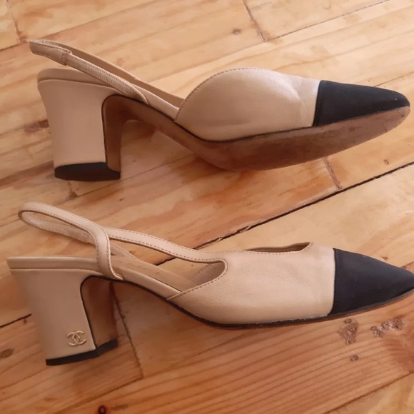 Chanel SLINGBACKS
Goatskin & Grosgrain
Beige & Black authentic size 38 7.5 US - Picture 6 of 9